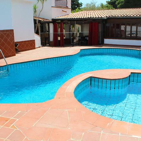 Villa Porto Rais คารินิ ภายนอก รูปภาพ