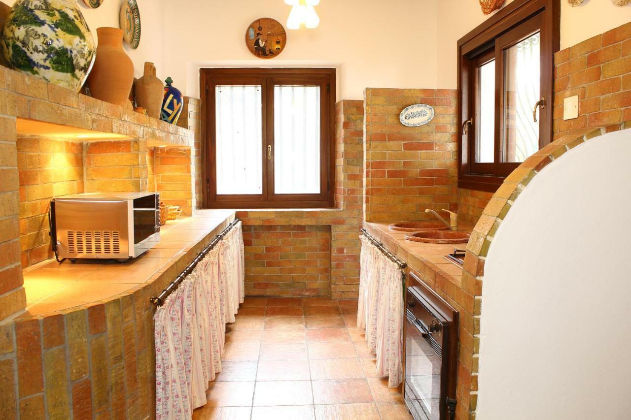 Villa Porto Rais คารินิ ภายนอก รูปภาพ