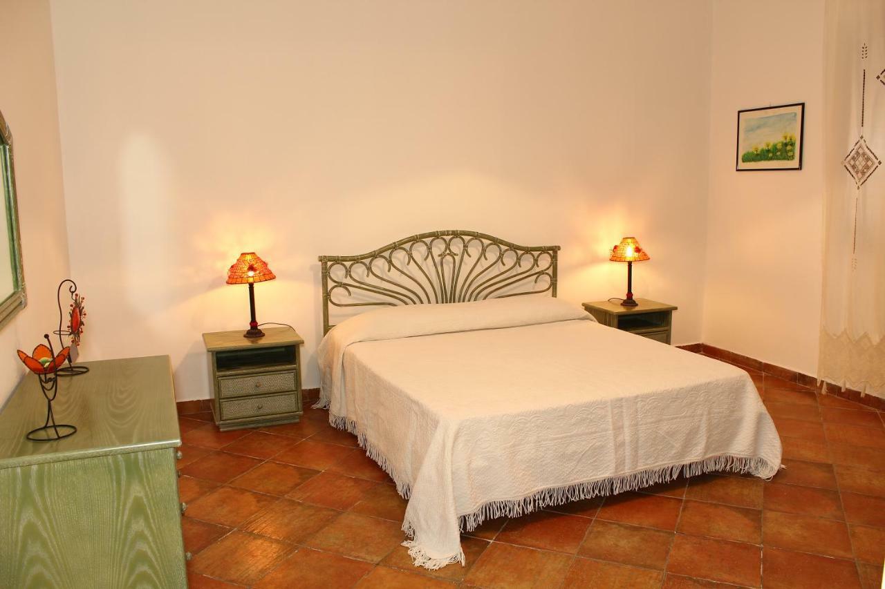 Villa Porto Rais คารินิ ภายนอก รูปภาพ